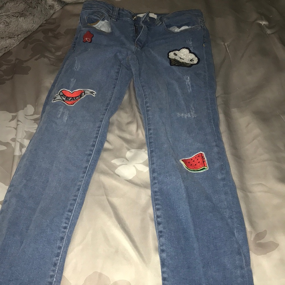 Zara girls jeans with cute patches